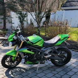 2014 TRIUMPH STREET TRIPLE 