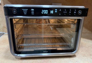 Ninja Foodie - Air Fryer / Toaster Oven