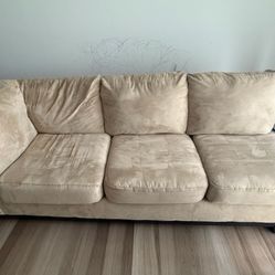 Free Couch 
