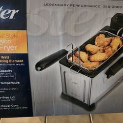 Oster Professional Style Immersion Deep Fryer/ Oster Freidora De Inmersión Estilo Profesional.