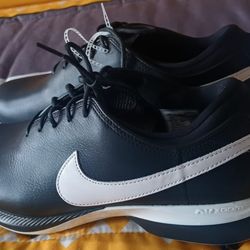 Nike, Victory,size 9 ..Air ZOOM