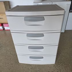 Storage Chest. 4 Drawer. Sterliite Brand.