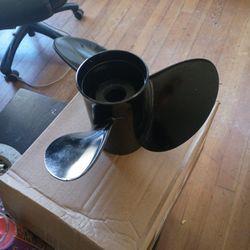 Outboard Prop  Merc.175 Hp