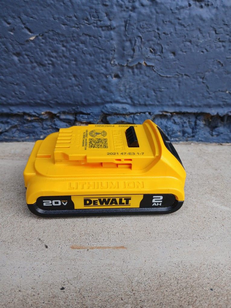 BATTERY DEWALT