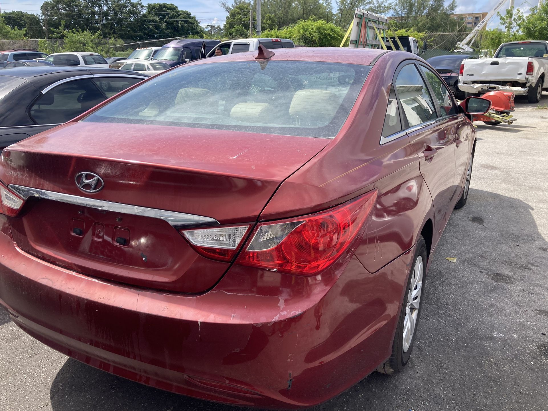 Parts Hyundai Sonata 2014