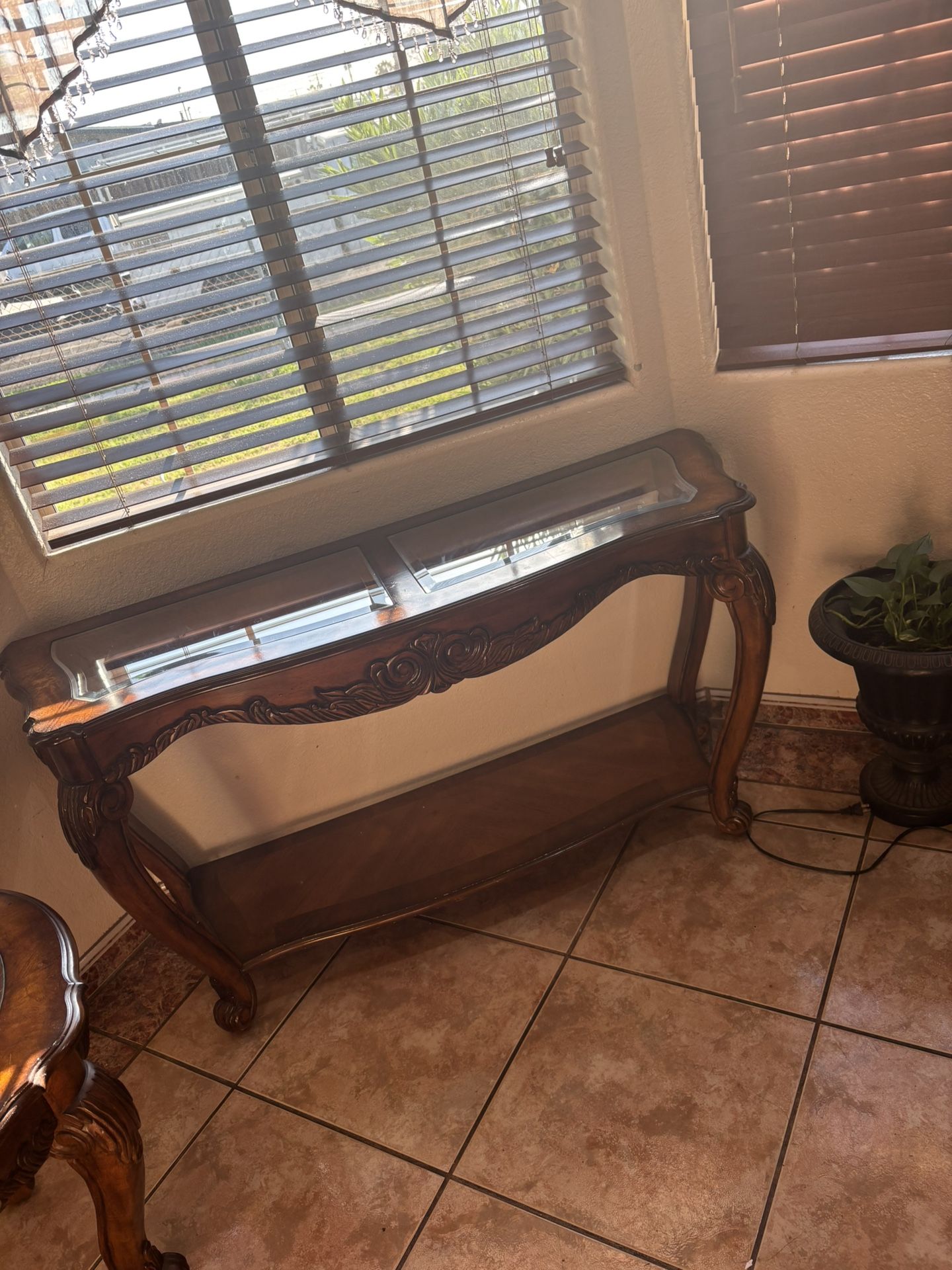 Brown coffee /end tables
