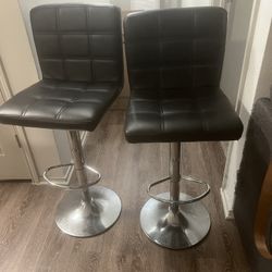 Bar Stools(x2)