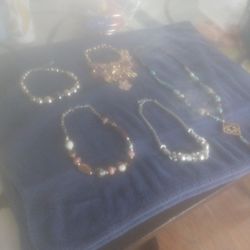 JEWELRY.   40 DOLLARS 