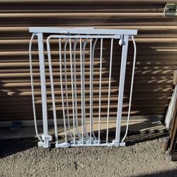 Child or Pet Gate