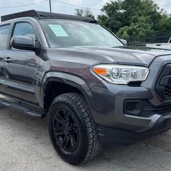 2021 TOYOTA TACOMA SR