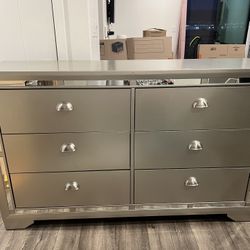 Pewter Dresser & Nightstand SET