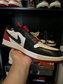 Jordan 1 Retro Low “Black Toe”