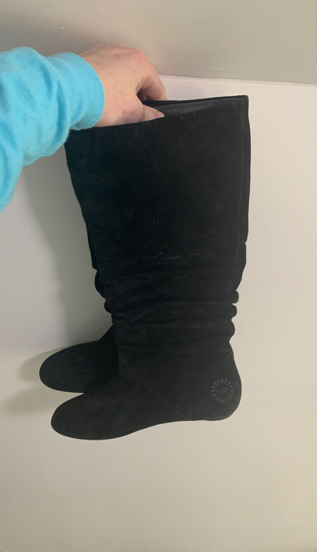 Ugg scrunch boots