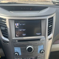 2013 Subaru Outback 2.5limited 