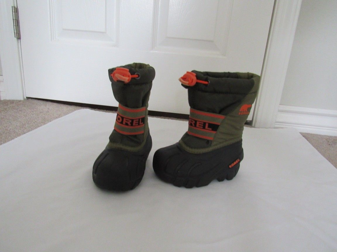 New Kids 5 Toddler Green Snow Boots