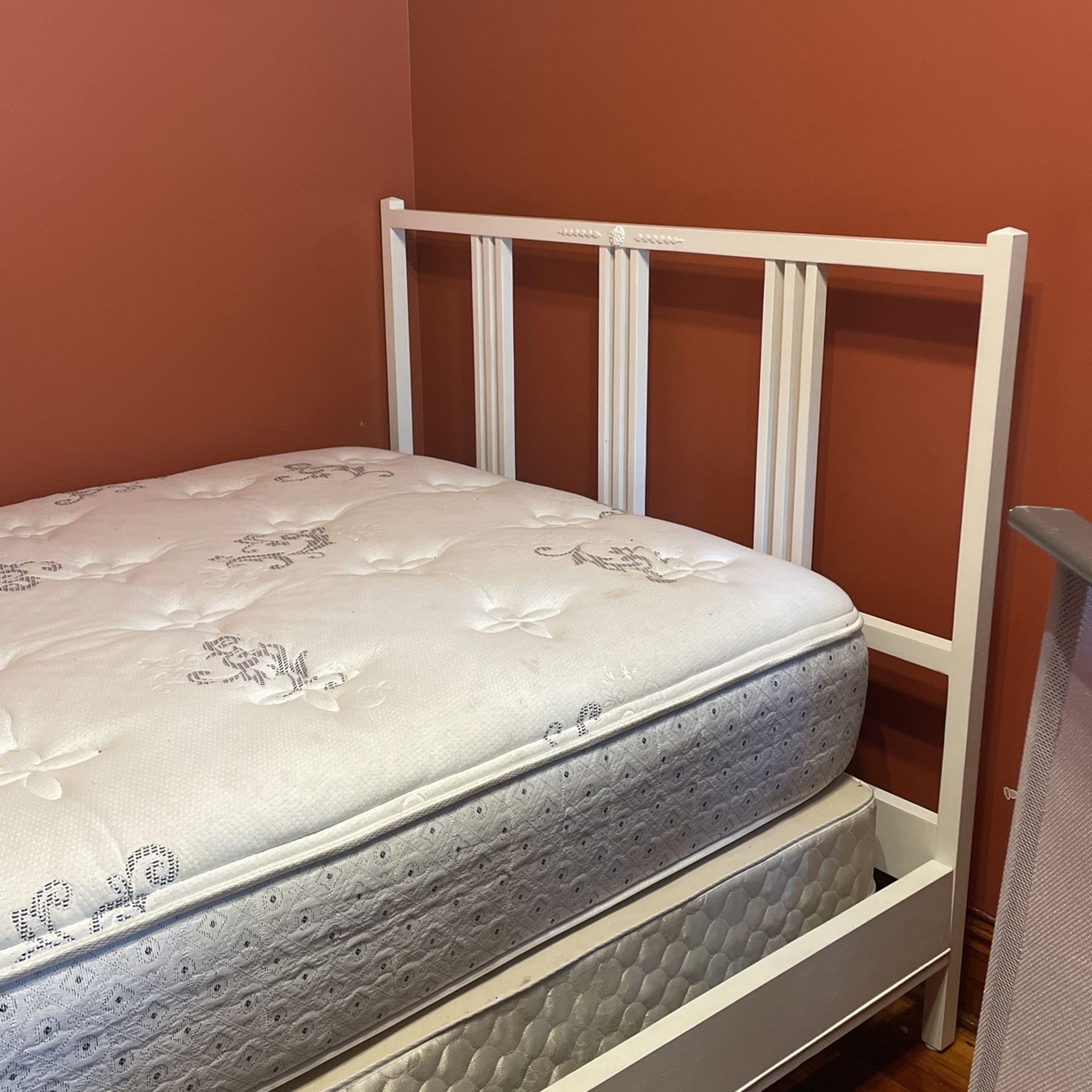 Full Bed