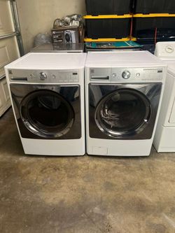Set Of Washer And Electric Dryer Kenmore Everything Working Perfect Condition 👌