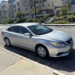 2017 Nissan Altima 