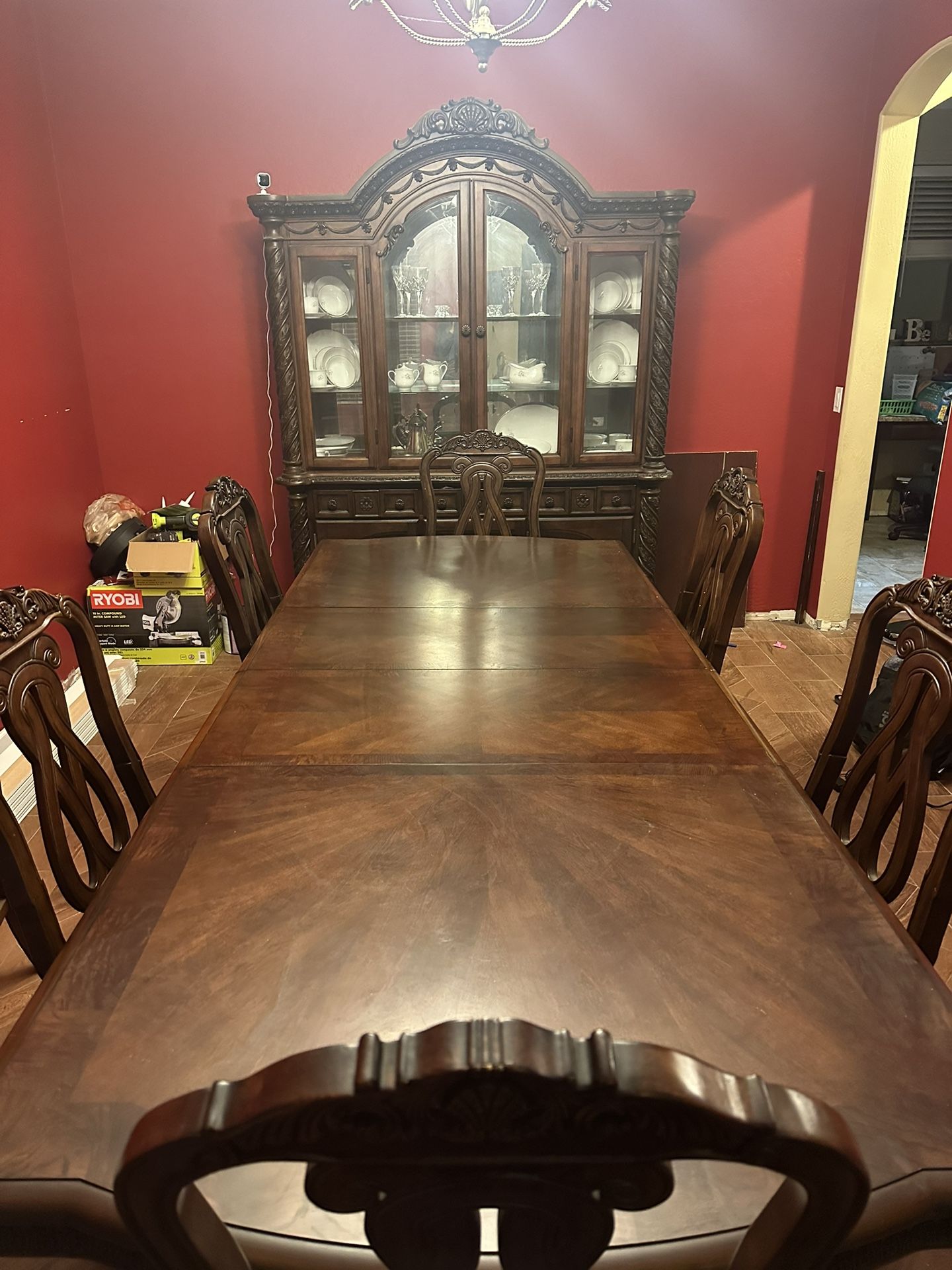 North Shore Dining Room Set