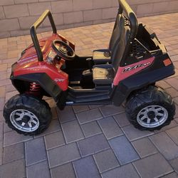Peg Perego Polaris RZR 900 12 Volt Ride On, Red
