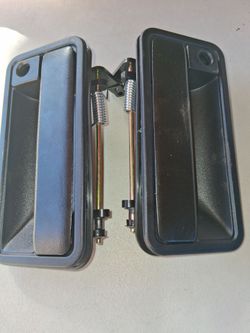 Exterior from left & right door handles compatibble