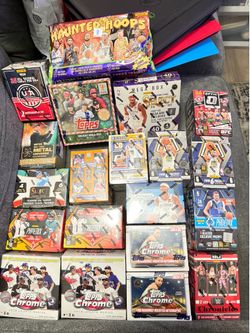 Sport Lot of blaster boxes and boxes.
