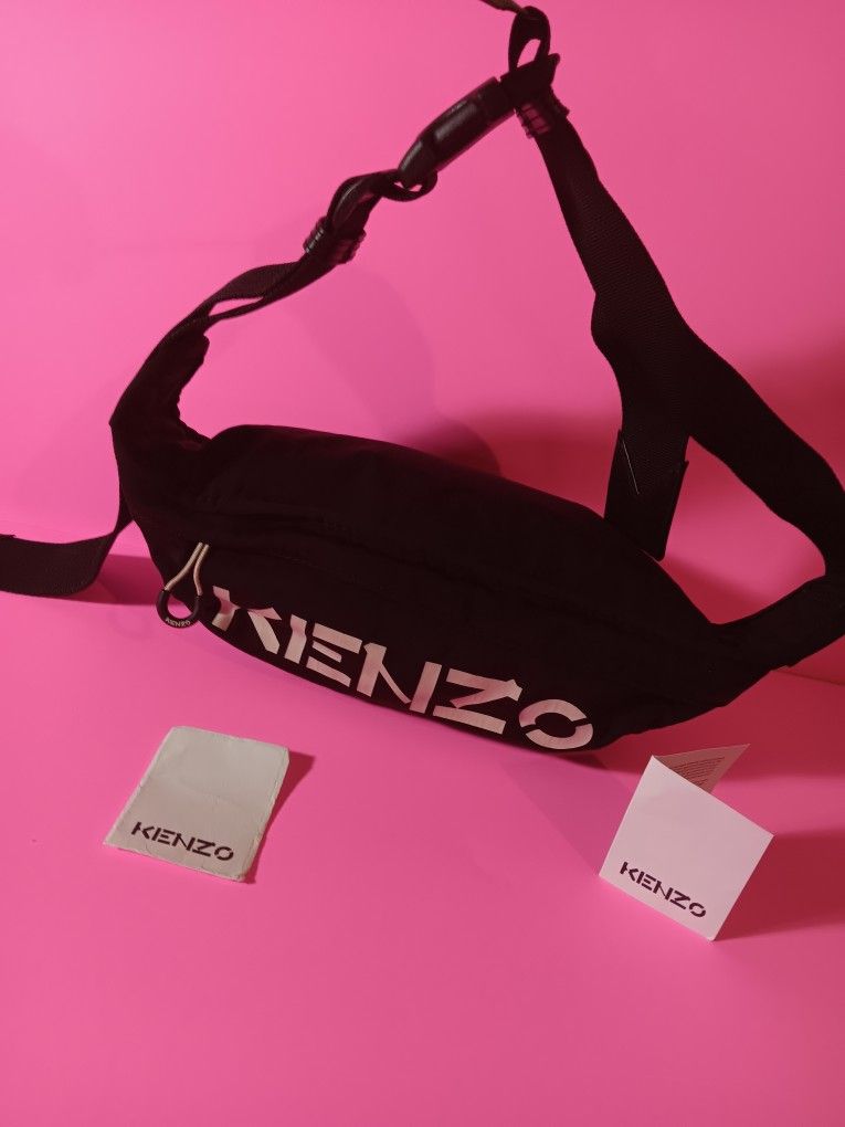 KENZO Waist Bag excellent condition