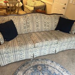 Vintage Broyhill Flexsteel Sofa And Loveseat