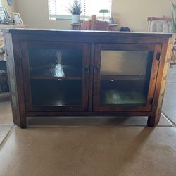 Great Condition TV Cabinet With Shelves 