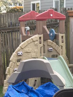 Kids Outdoor Plastic Playset with Slide