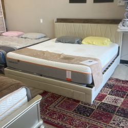 High Quality King Bedframe With Storage