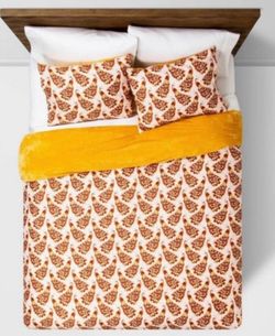 🔥👀🔥 OPALHOUSE JUNGALOW Gold Peacock Velvet Full/Queen Comforter Set w/ Shams & Throw Pillow