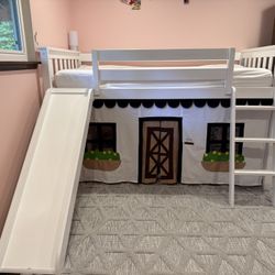 Max & Lily Low Loft Bed, Twin Bed Frame For Kids With Slide, White
