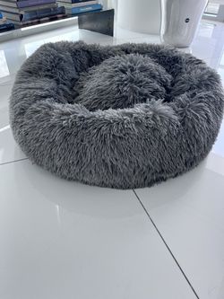 The Original Calming Donut Dog Bed x Best Friends by Sheri | Size Medium | New