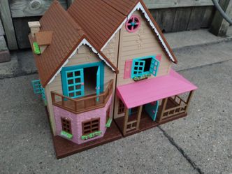 Doll House