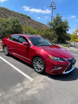 2016 Lexus ES 300h