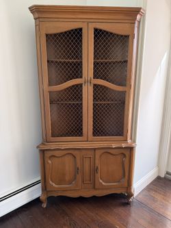 Corner Cabinet French Provincial Vintage
