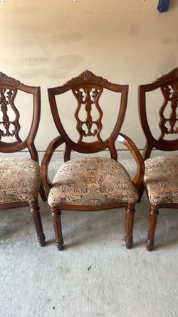6 Ornate Dining Chairs includes 2 Arm Chairs