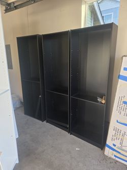 3 Bookcases