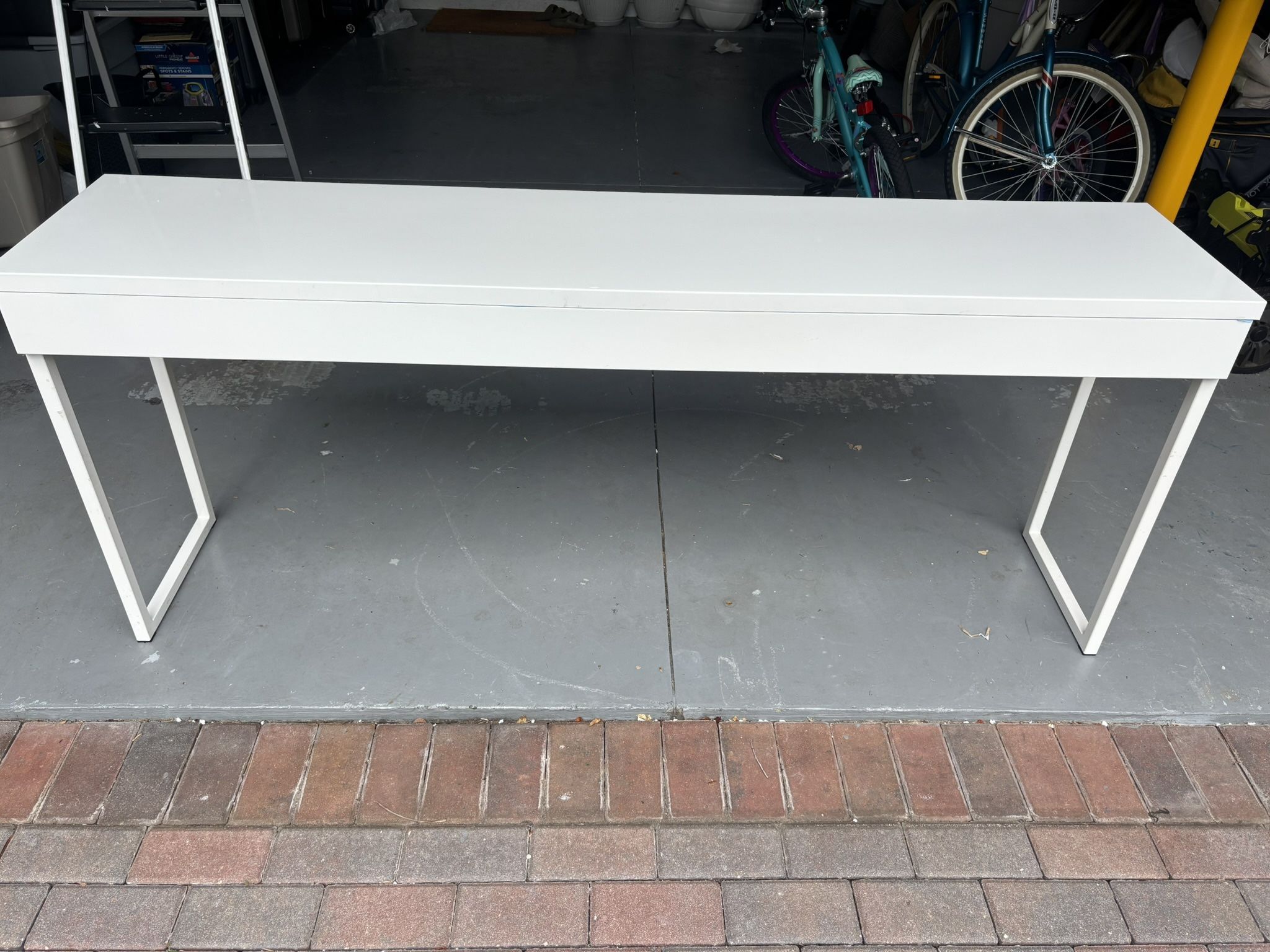 White Desk with Removal Glass Top   