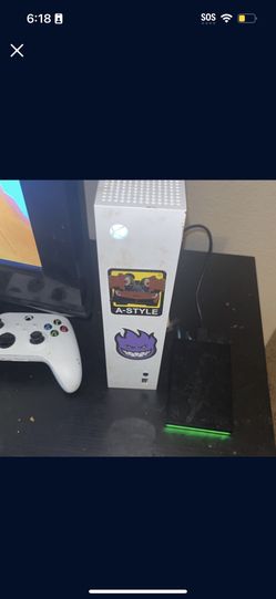 Xbox Series S With 1TB EXTERNAL HARD DRIVE