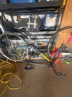 Mongoose ten speed bike