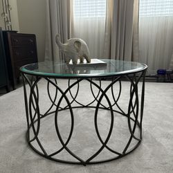 Dining Table Round