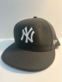 New York Yankees New Era 59FIFTY Fitted Hat Size 8 Black Basic Blank Back Cap