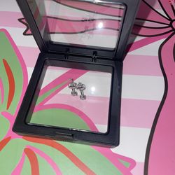 Moissanite Diamond Earrings ing with GRA Certificate