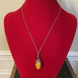 Vintage Sterling Silver 925 Baltic Amber Pendant ( Silver Chain 18”L )
