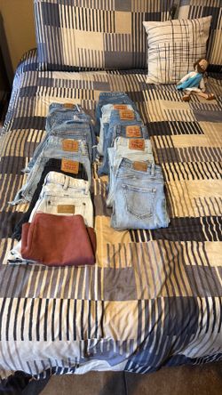 Levi’s, wrangler, guess jeans and shorts