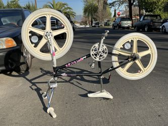 Schwinn BMX for Sale in Los Angeles, CA - OfferUp Schwinn BMX for Sale in Los Angeles, CA - OfferUp