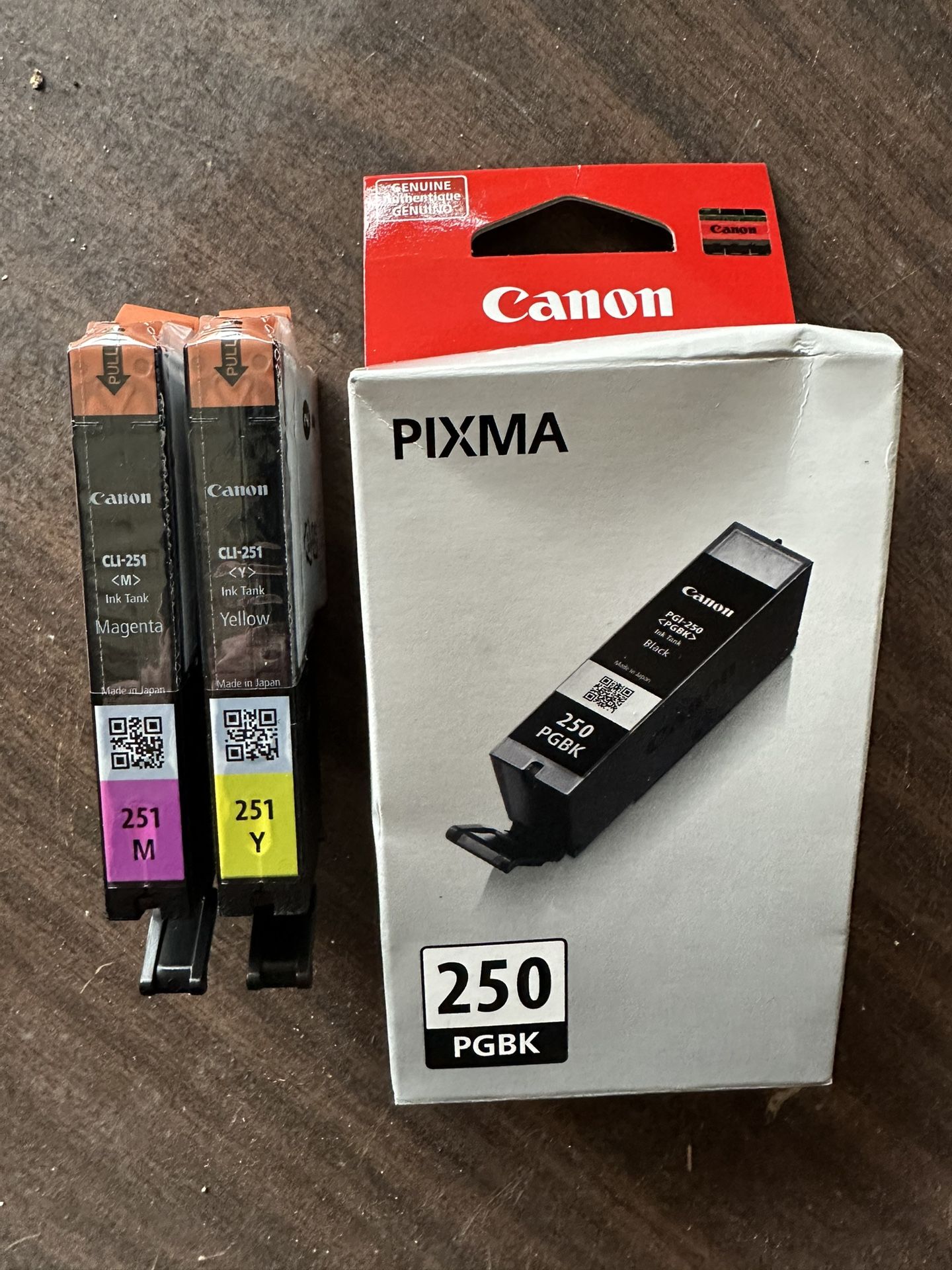 CANON PGI-250 Black, CANON CLI-251 Yellow, CANON CLI-251 Magenta