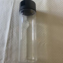Tupper Ware Clear Plastic Bottle 